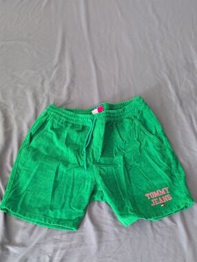 Tommy Hilfiger Green Corduroy Waistband Shorts with Logo Tab